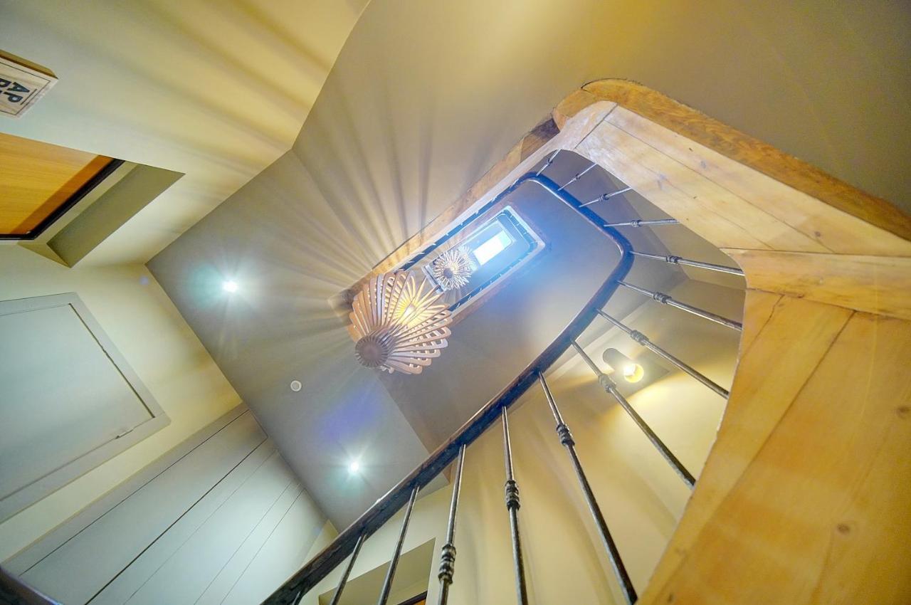 Magnifiques Appartements A 2 Pas Du Palais カンヌ エクステリア 写真