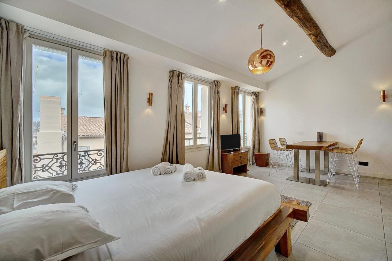 Magnifiques Appartements A 2 Pas Du Palais カンヌ エクステリア 写真