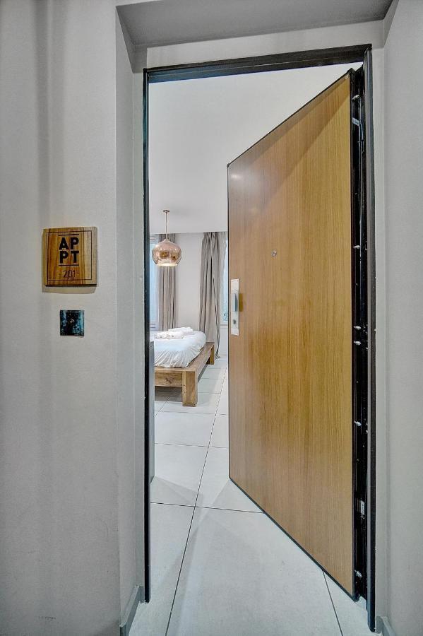 Magnifiques Appartements A 2 Pas Du Palais カンヌ エクステリア 写真